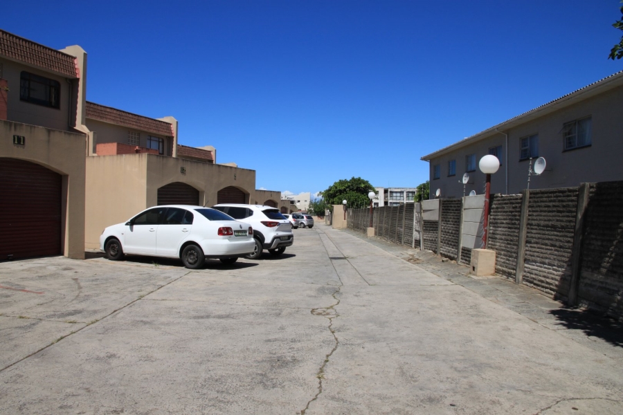2 Bedroom Property for Sale in Southernwood Eastern Cape